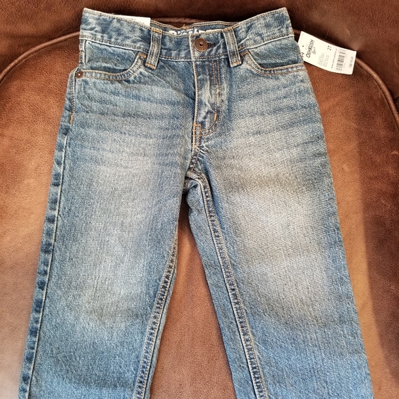 OshKosh Classic Fit Toddler Jeans - Picture 2 of 8